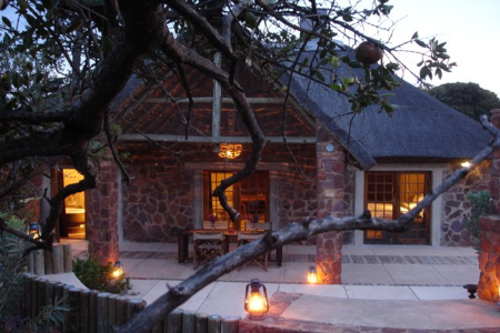 Abloom Bush Lodge